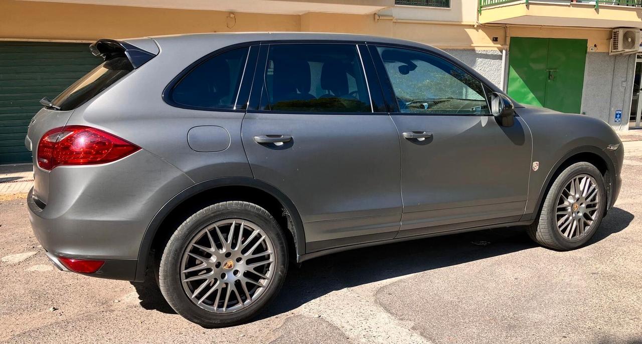 Porsche Cayenne 3.0 Diesel Platinum Edition