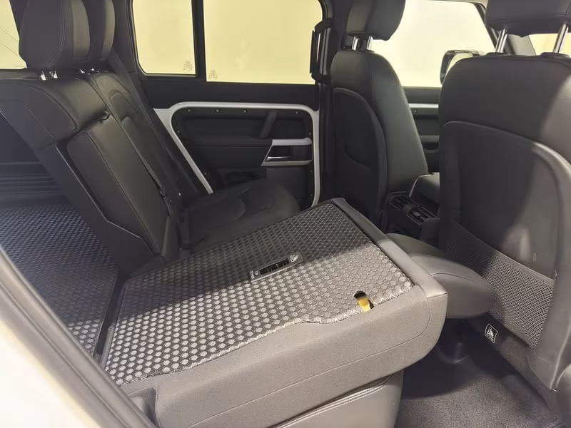 Land Rover Defender 3.0D I6 200 110 SE AWD Autocarro N1 + iva