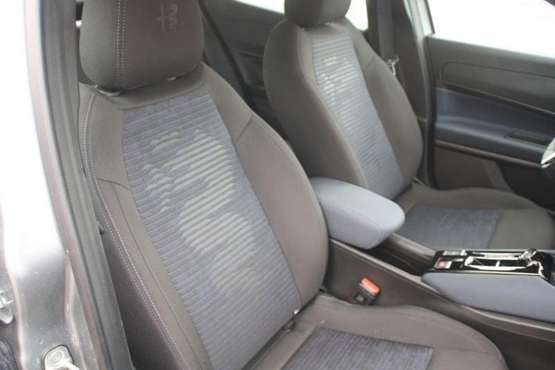 Alfa Romeo Junior Ibrida 1.2 145CV Hybrid eDCT6 ibrida