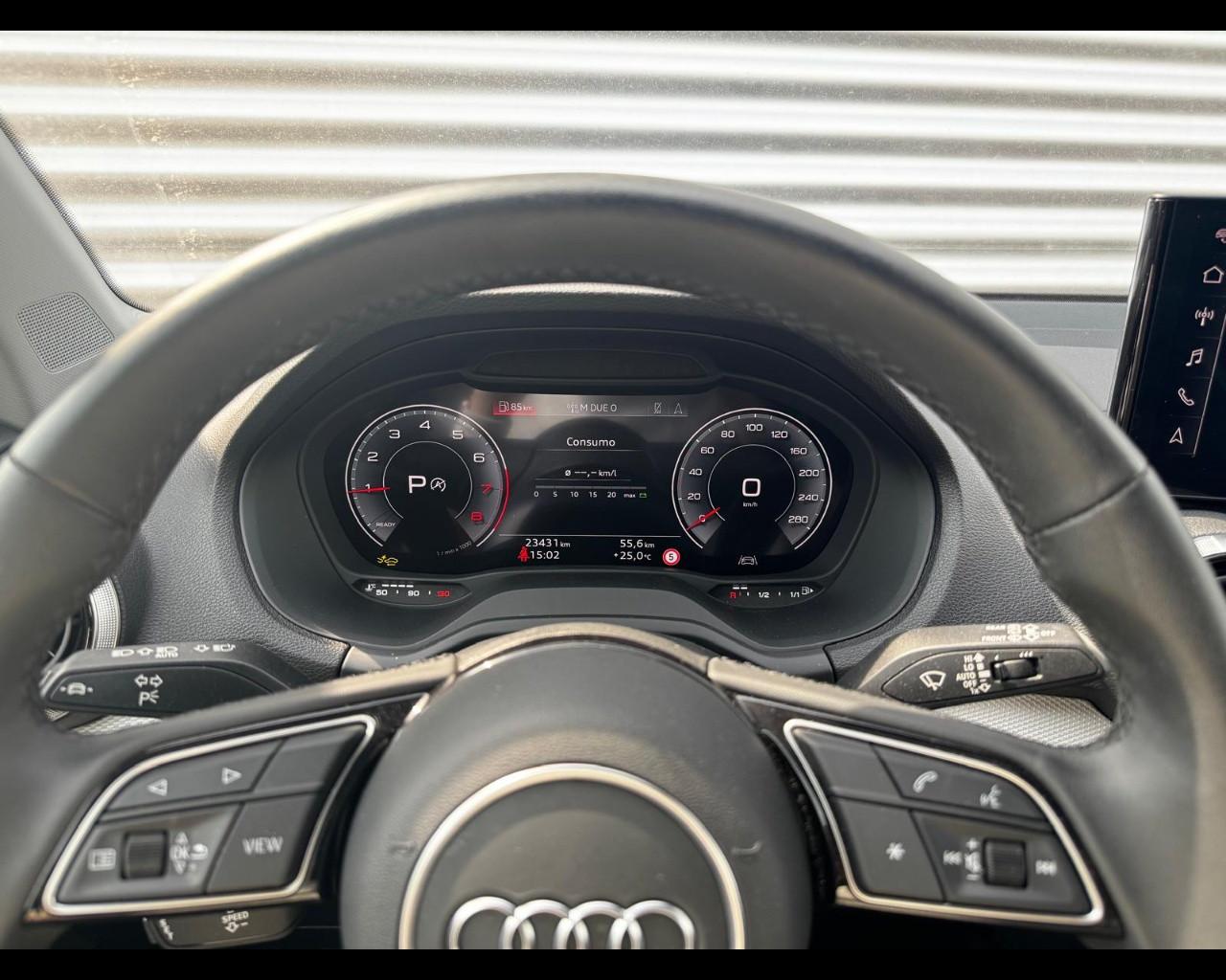 AUDI Q2 35 TFSI S-TRONIC S-LINE EDITION