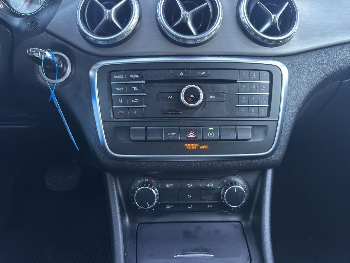 MERCEDES - Classe GLA - GLA 200 d Automatic Premium AMG TETTO