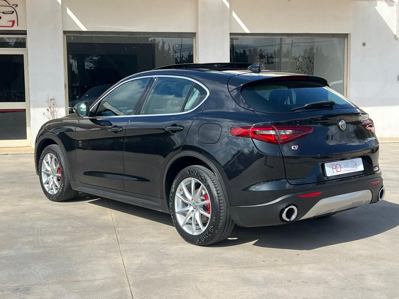 Alfa Romeo Stelvio 2.2 Turbodiesel 210 CV AT8 Q4 Executive