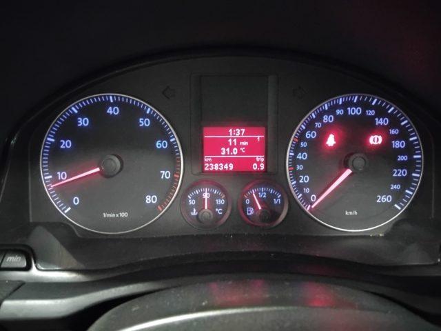 VOLKSWAGEN Golf 1.6 FSI 5p. Sportline
