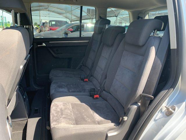 VOLKSWAGEN Touran 2.0 TDI 140 CV Highline