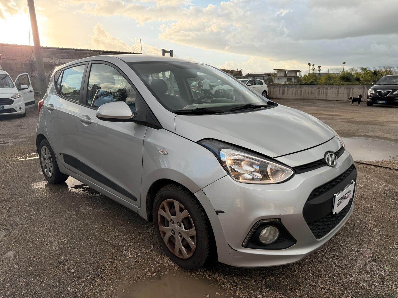 HYUNDAI I10 ANNO 2015 1.0 BENZINA *LEGGI