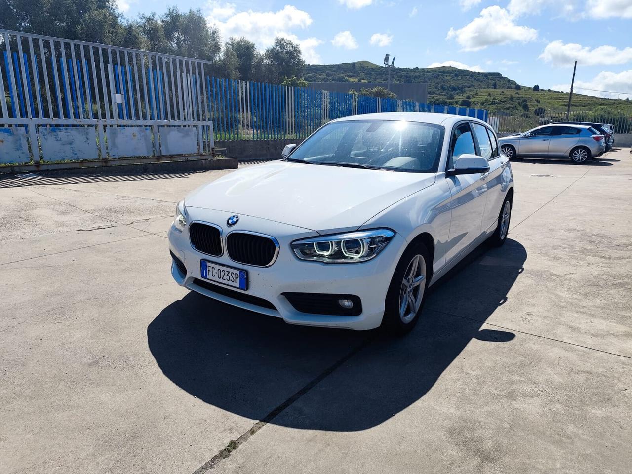 Bmw 116 116d 5p. Advantage
