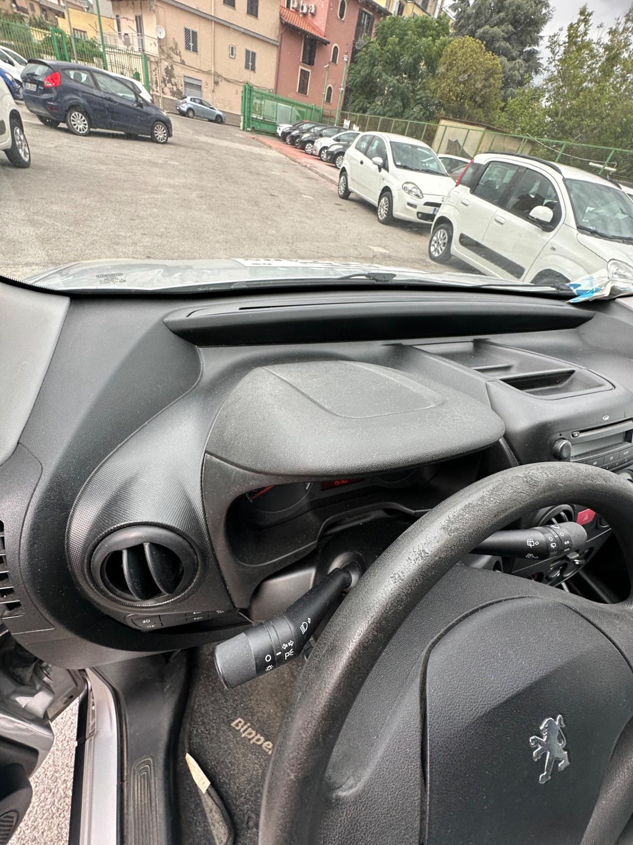 Peugeot Bipper Tepee 1.3 HDi 75 FAP Stop&Start Outdoor