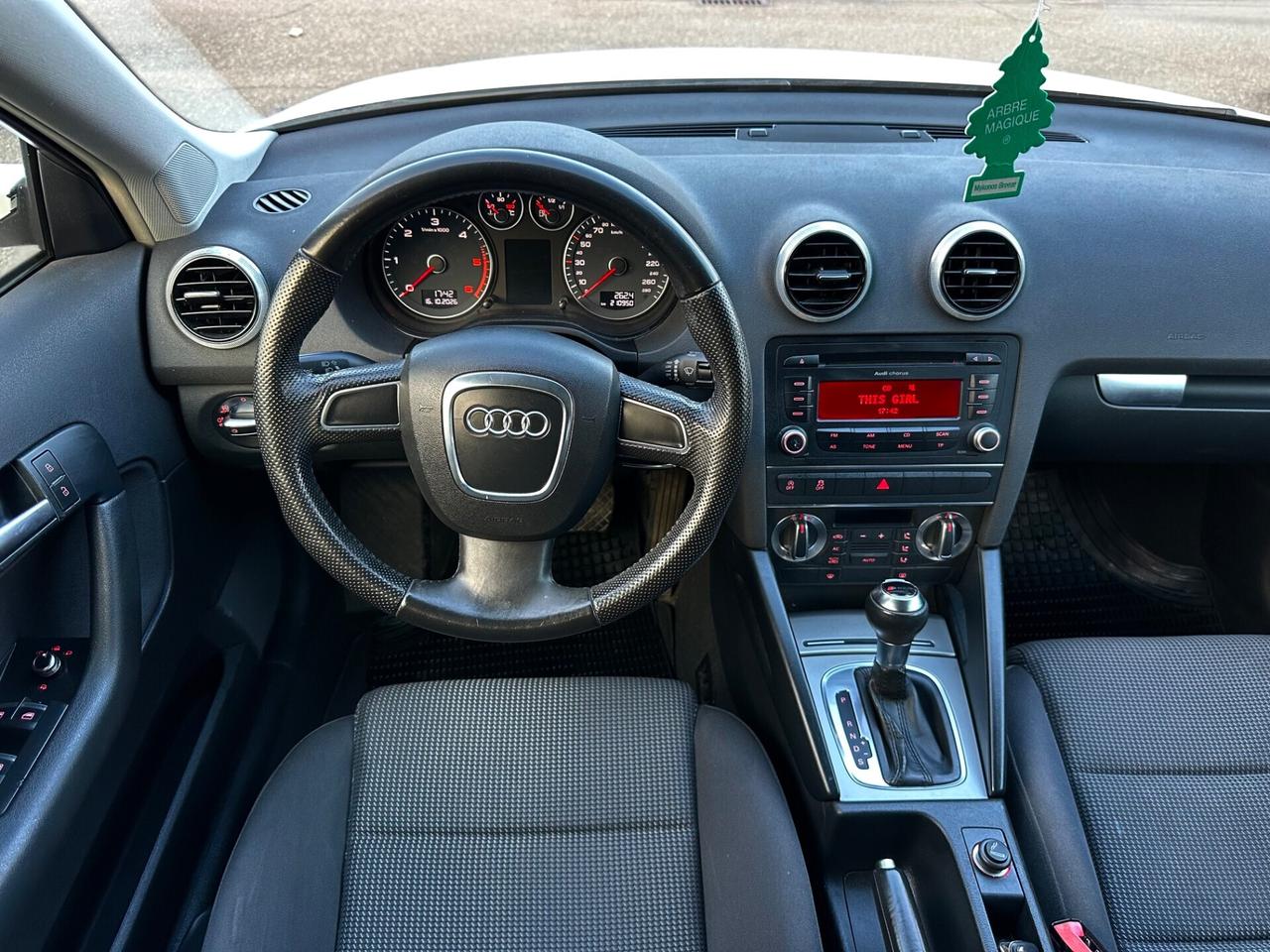 Audi A3 SPB 1.6TDi S tronic Attraction