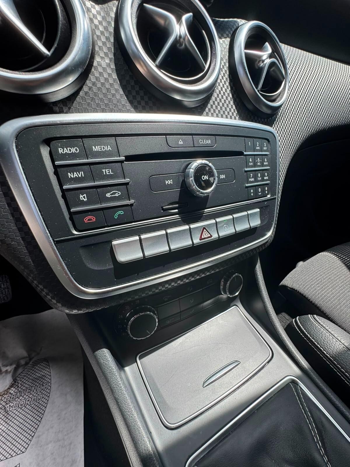 Mercedes-benz A 180 d Premium