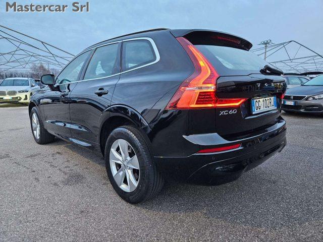 VOLVO XC60 XC60 II 2022 2.0 b4 Momentum Pro auto - GG102RJ