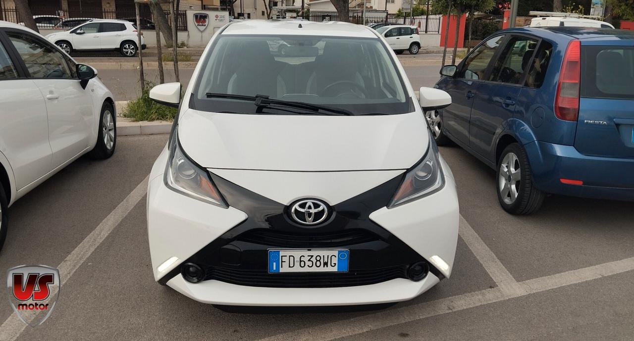 TOYOTA AYGO 1.0 BENZ-PREZZO PROMO