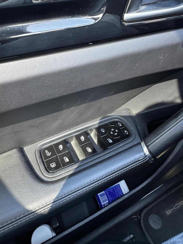 PORSCHE Cayenne Coupé 3.0 V6 E-Hybrid 462CV