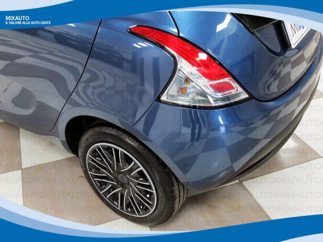 LANCIA Ypsilon Hybrid 1.0 FireFly 70cv 5 Porte Gold EU6 KM Ø