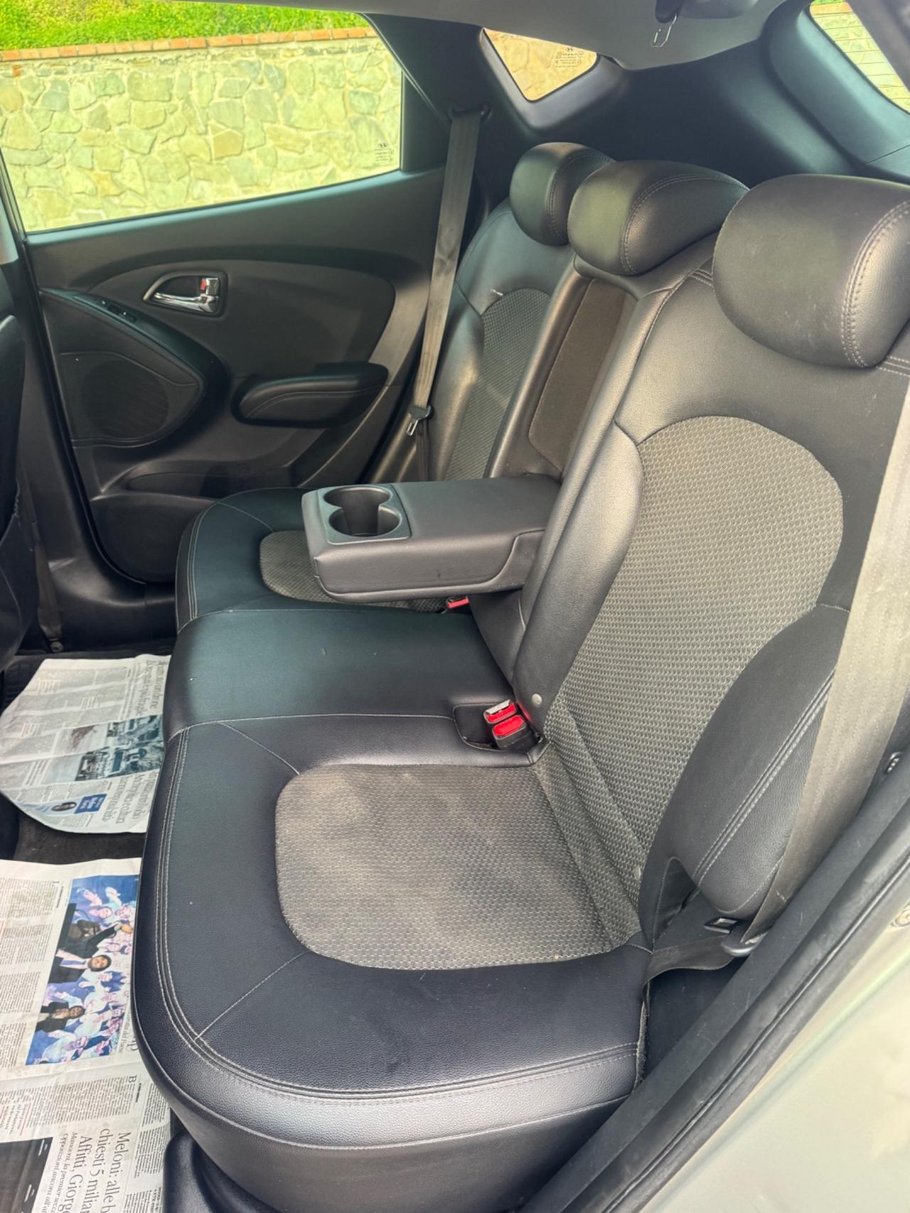 Hyundai iX35 1.7 CRDi 2WD 2011