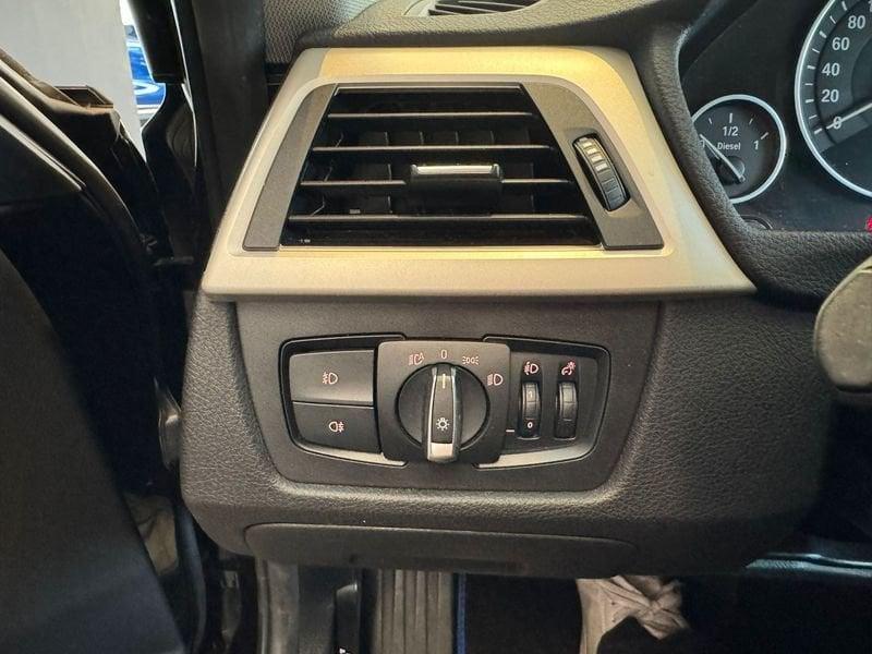 BMW Serie 3 Touring 318d Business Advantage aut.