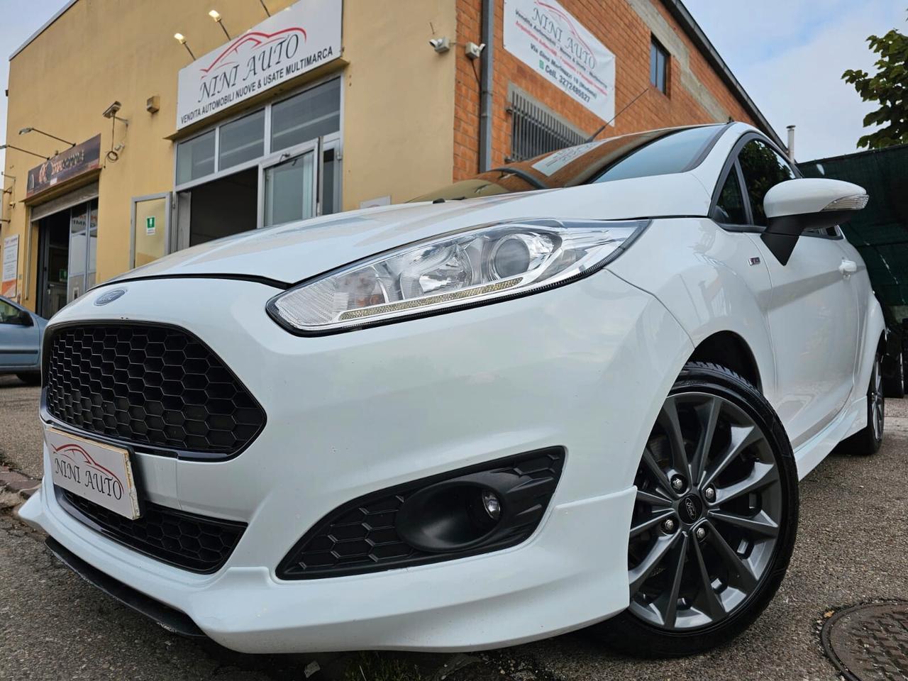 Ford Fiesta 1.5 TDCi 75cv ST-Line*Navi*Cerchi*Unipro*