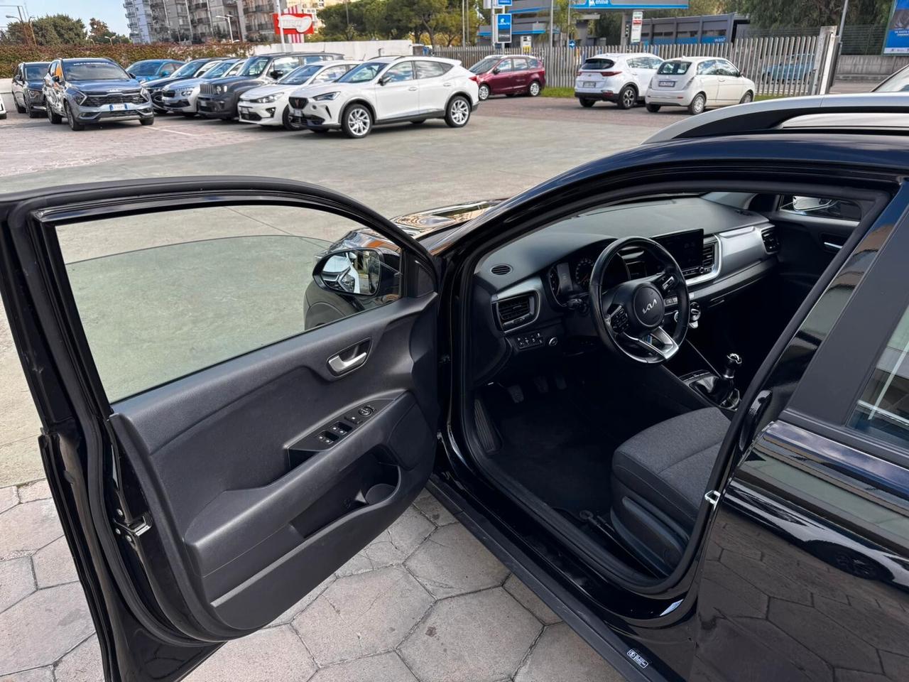 KIA STONIC 1.2 GPL URBAN AZIENDALE