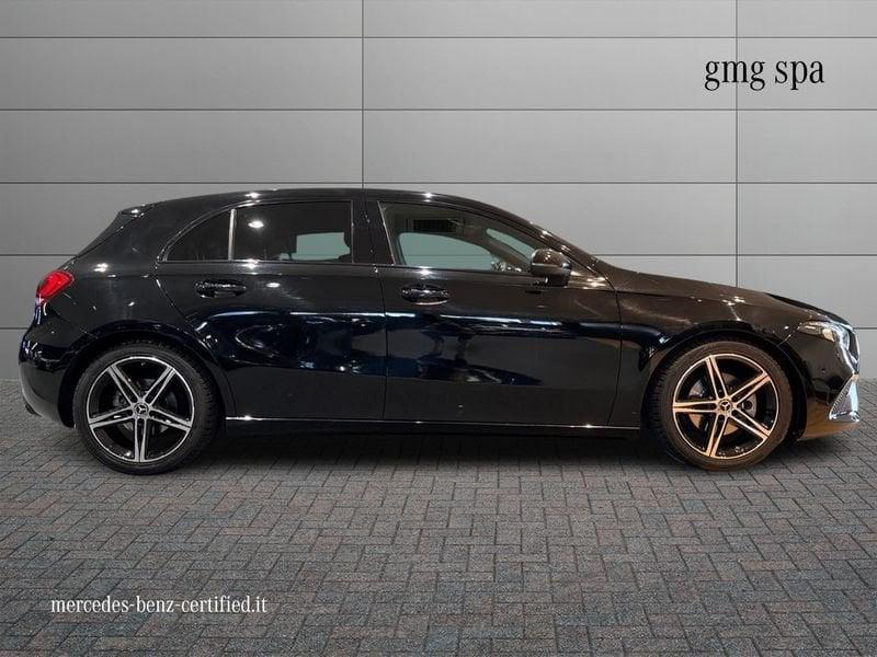 Mercedes-Benz Classe A A 180 d Sport Night edition auto