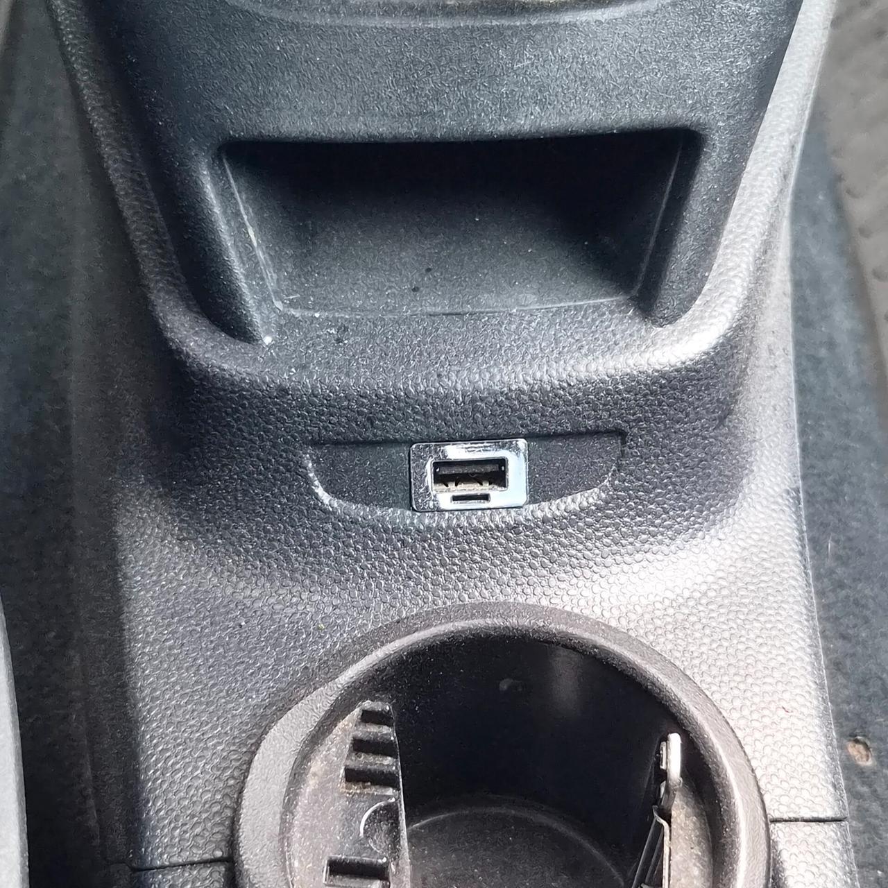 Ford Ka Ka+ 1.2 8V 69CV Titanium