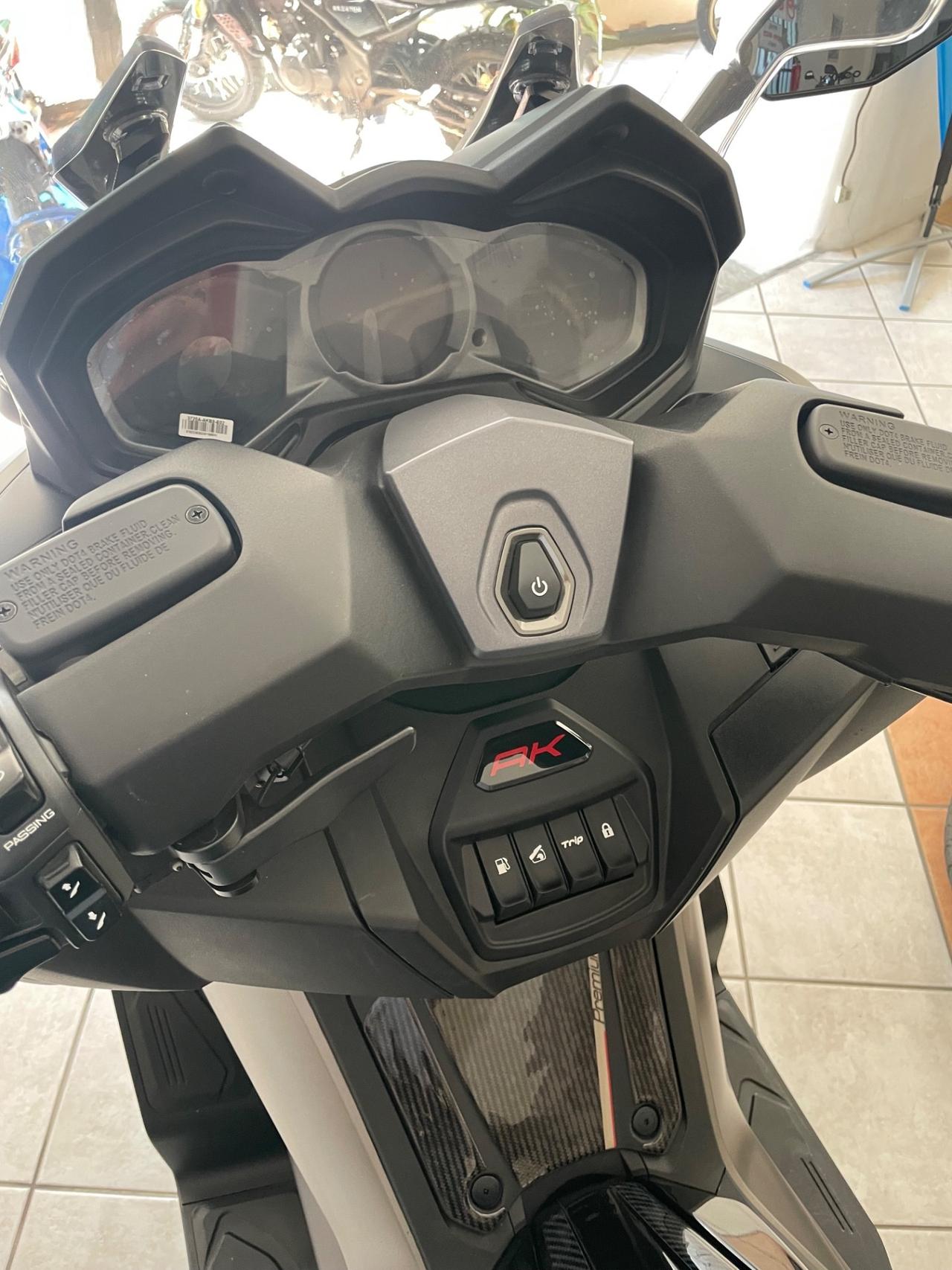 Kymco AK 550 PREMIUM