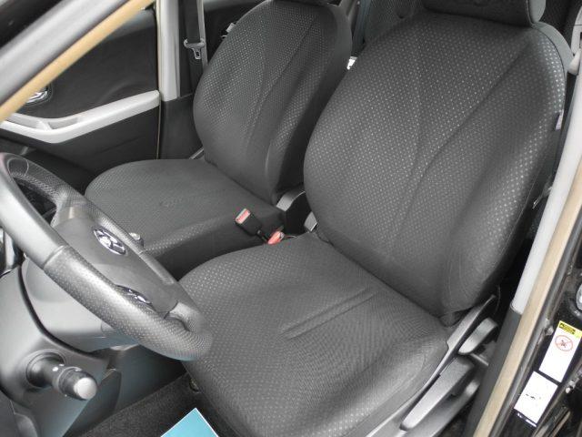 TOYOTA Yaris 1.4 D-4D DPF 5p. 6M - OK NEOPATENTATI - DA VETRINA