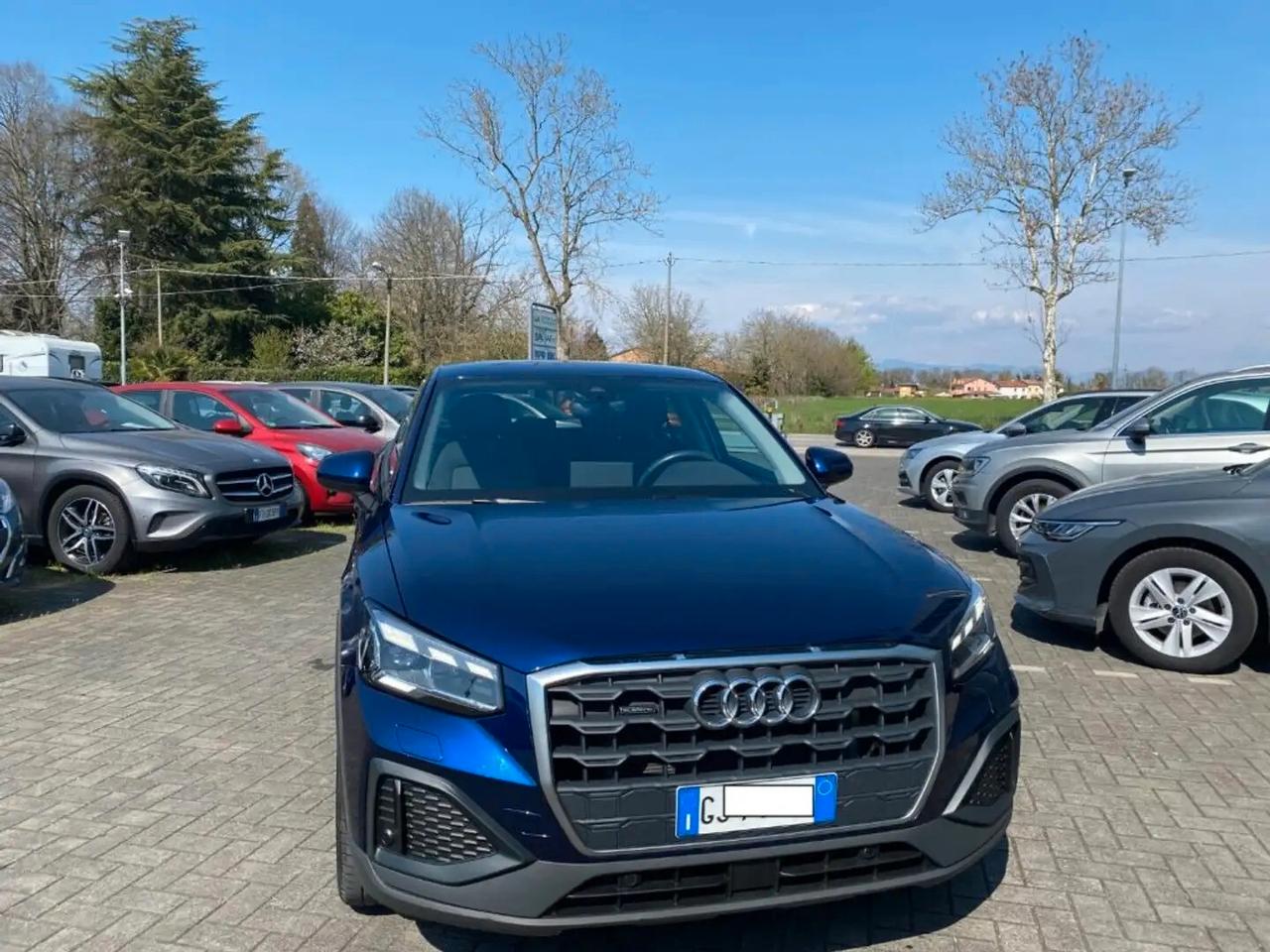 Audi Q2 35 TDI quattro S tronic Business