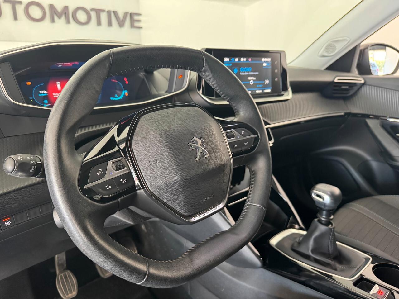Peugeot 2008 1.5 BLUEHDI 110 ALLURE PACK