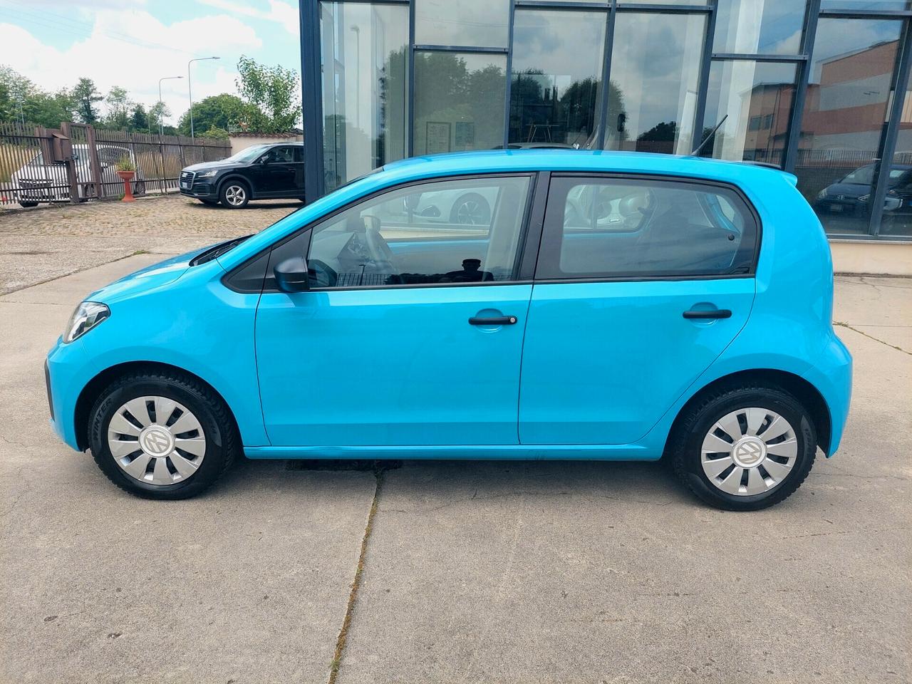 VOLKSWAGEN up! 1.0 5p. take up! BMT - 2020