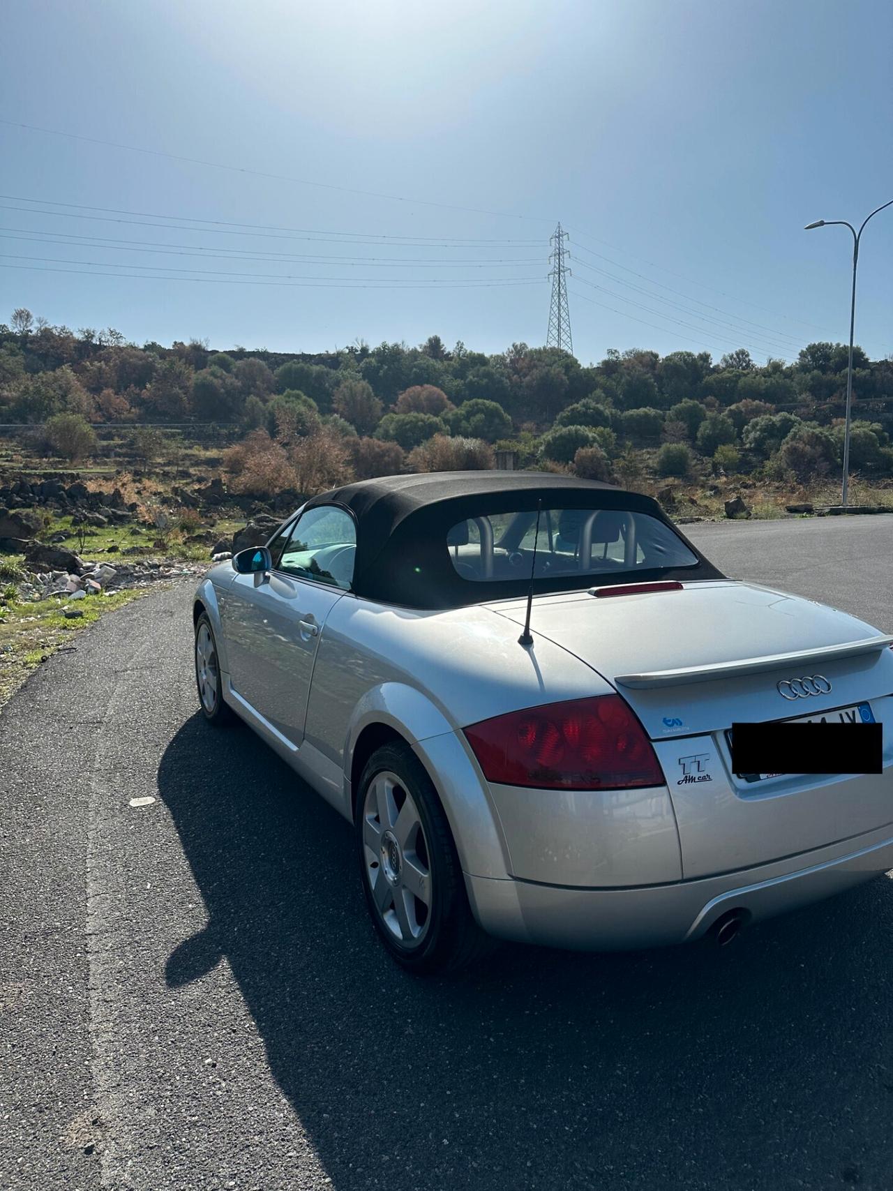 Audi TT Roadster 1.8D CABRIO COME NUOVA CHIAMA