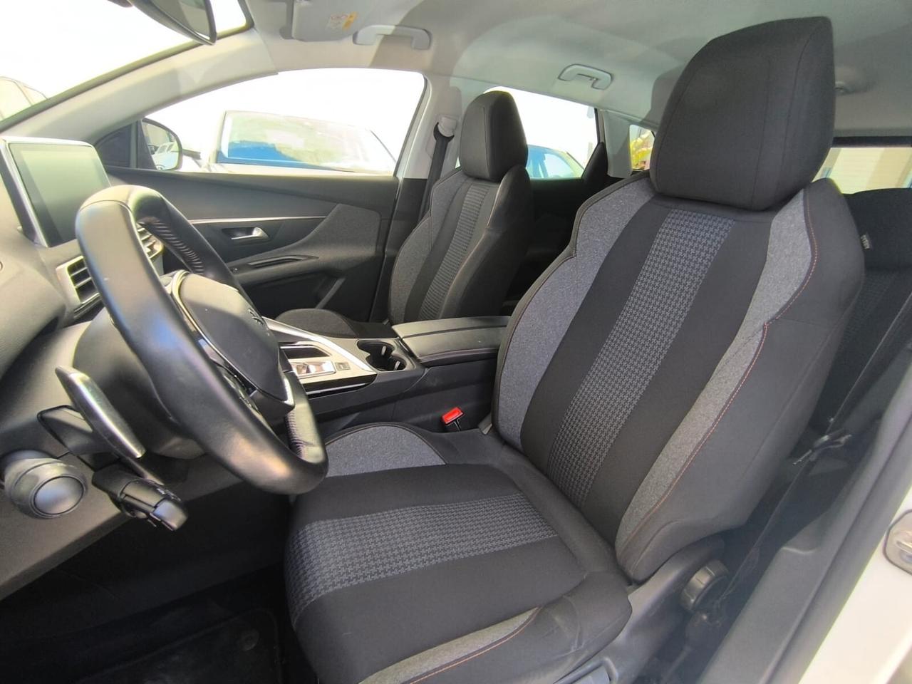 Peugeot 3008 BlueHDi 130 S&S EAT8 Business 2020