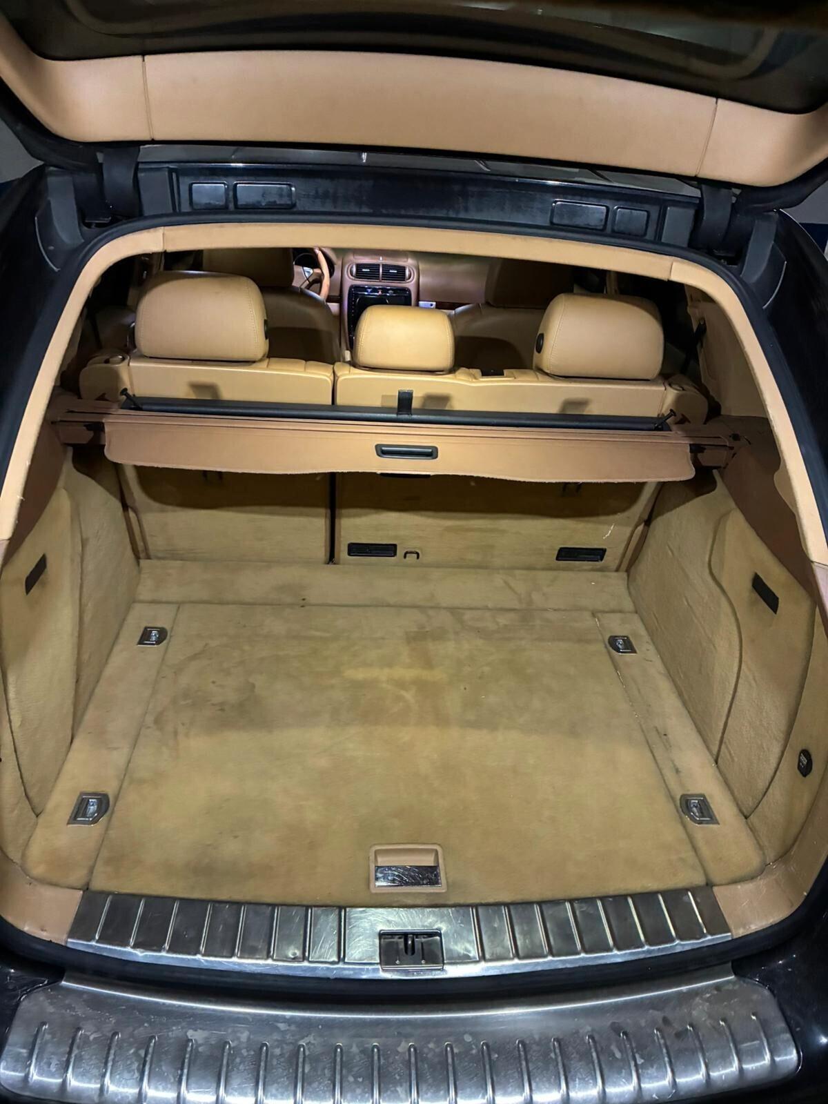 Porsche Cayenne 4.5 cat S