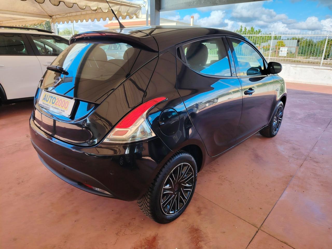 Lancia Ypsilon 1.2 69 CV GPL Ecochic Gold 2019