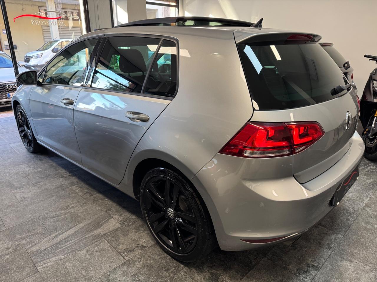Volkswagen Golf 2.0 TDI 150 Cv DSG Finanziabile