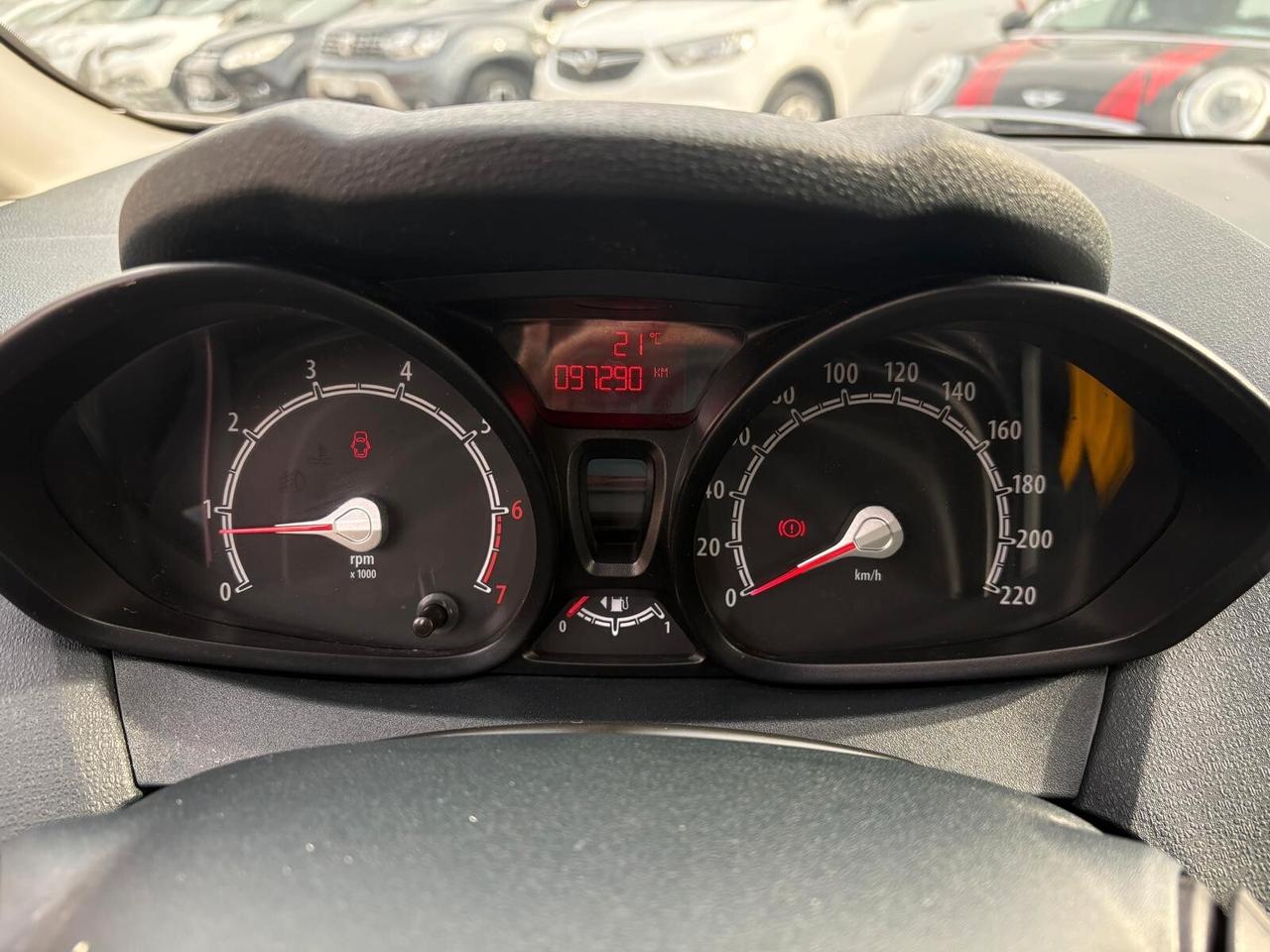 Ford Fiesta 1.2 benz. Titanium SOLI 97.000KM!