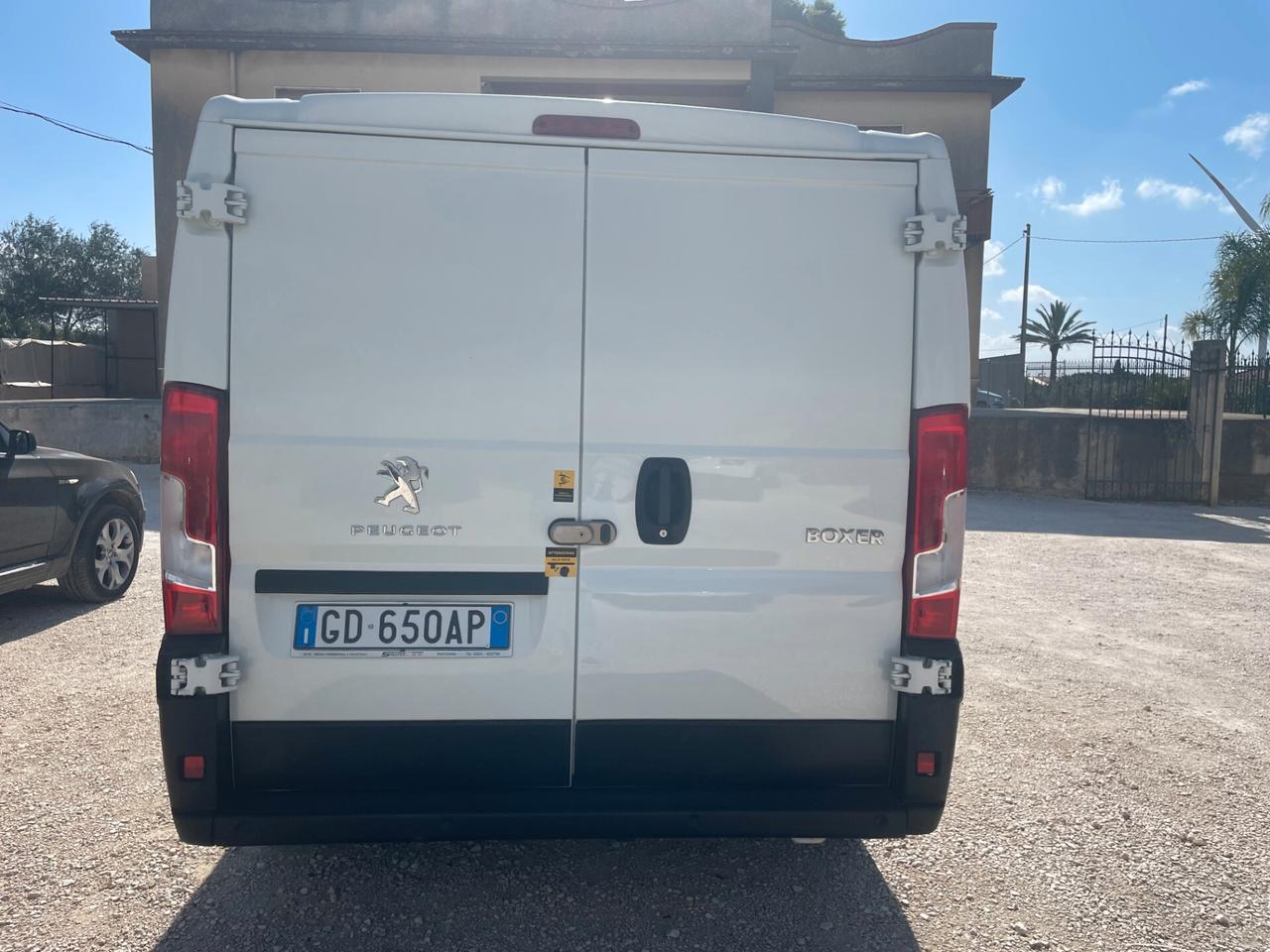 Peugeot Boxer 330 2.2 BlueHDi 140 S&S PC-TN Furgone