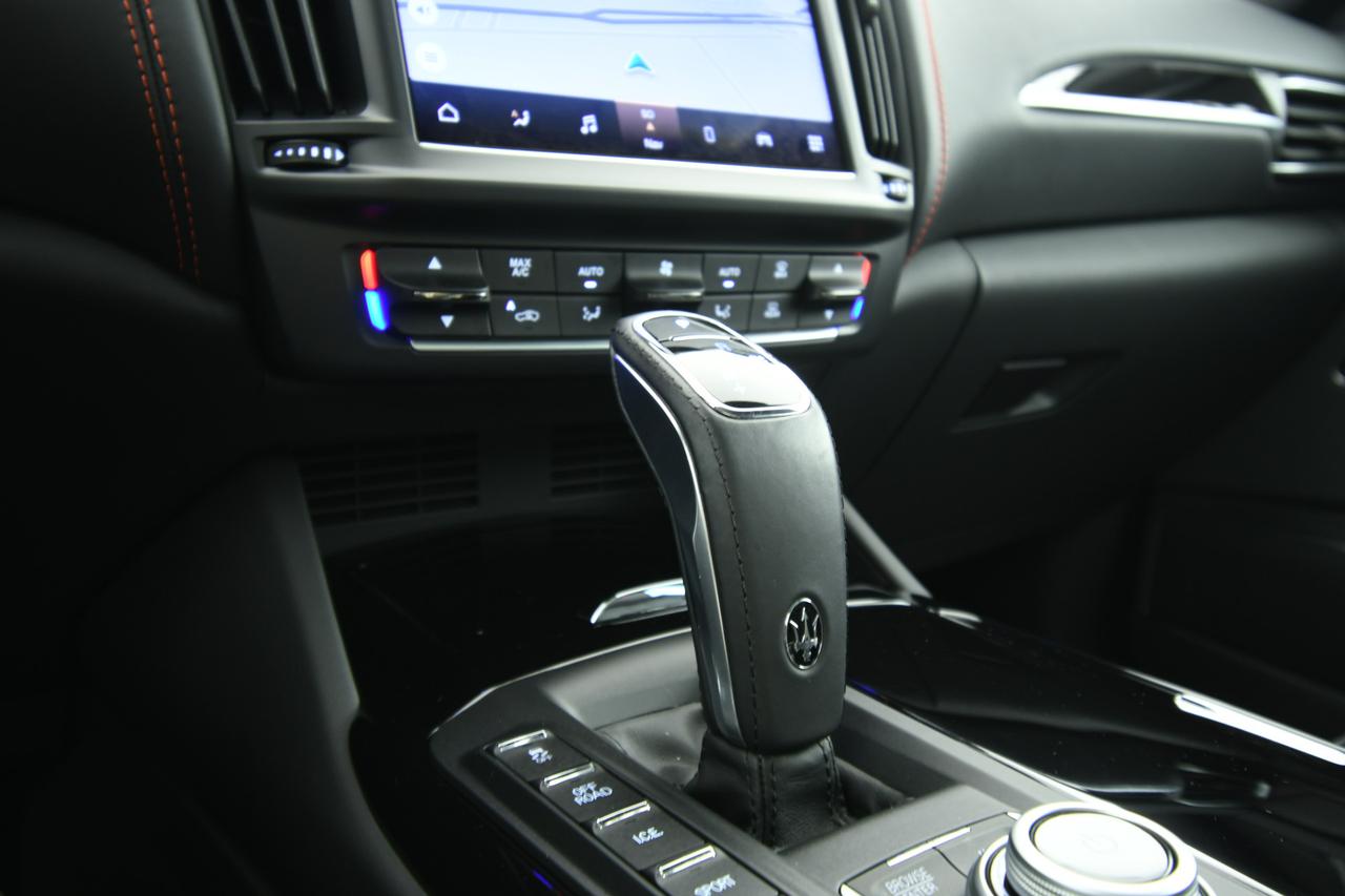 MASERATI Levante 3.0 V6 Modena 430cv auto CAMERA 360+TETTO PANO+ACC