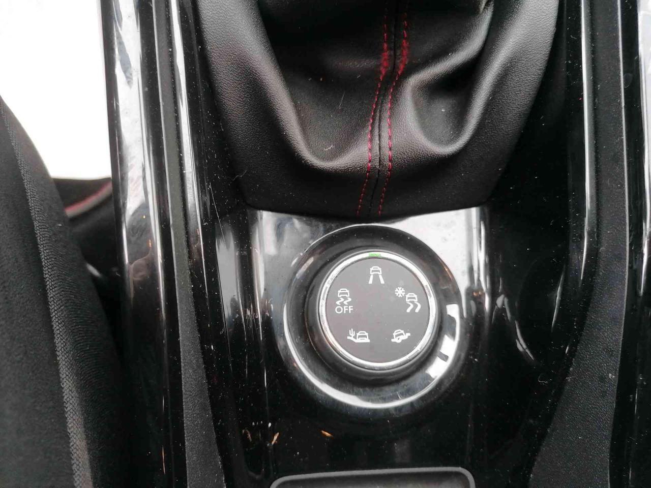 Peugeot 2008 BlueHDi 100 GT Line