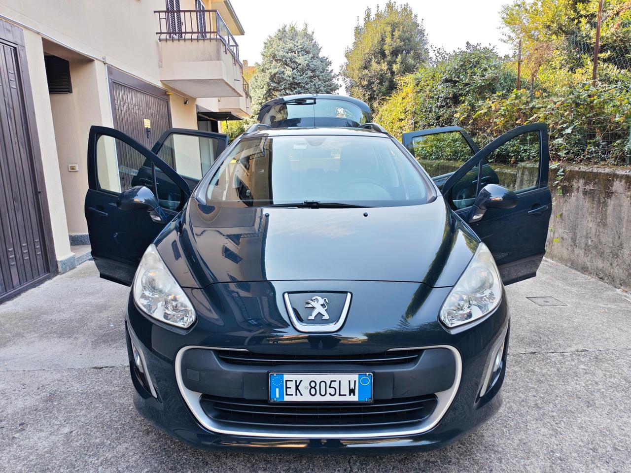 Peugeot 308 SW 1.4 BENZINA 98cv / 97.000km / Unipro