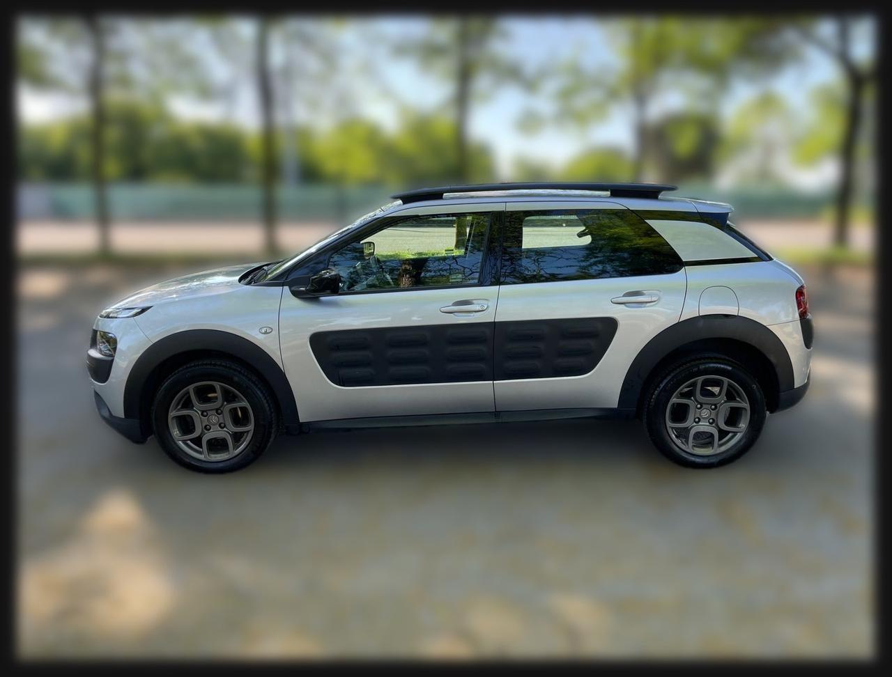 Citroen C4 Cactus PureTech 82 Shine
