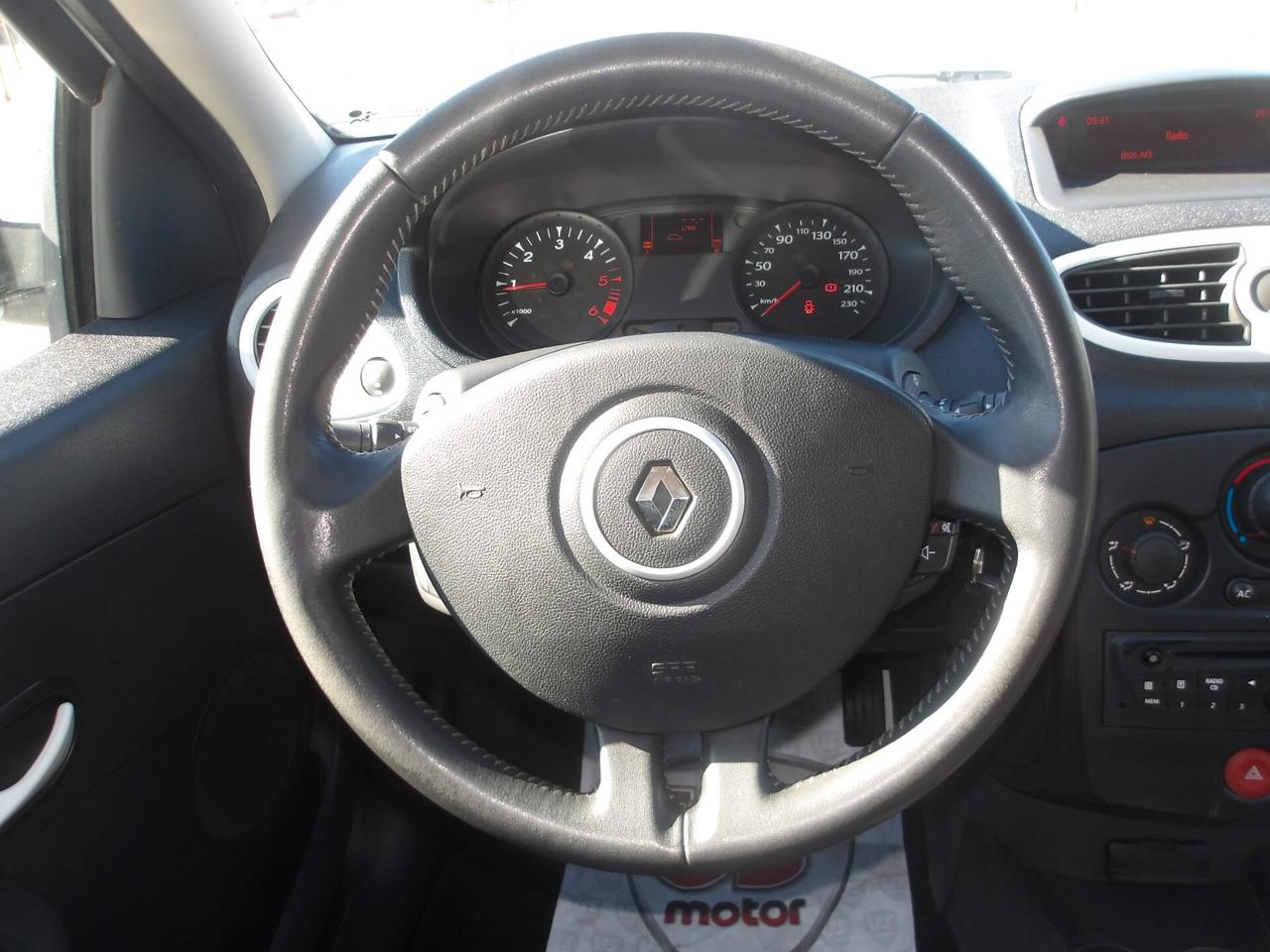 RENAULT CLIO 1.5 DCI SPORTOUR-GARANZIA FULL-2012