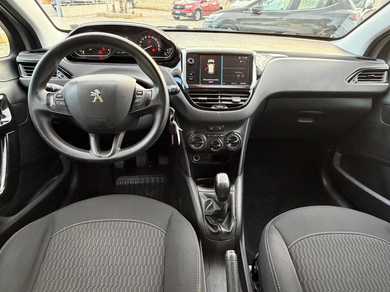 Peugeot 208 BlueHDi 75 5 porte Allure
