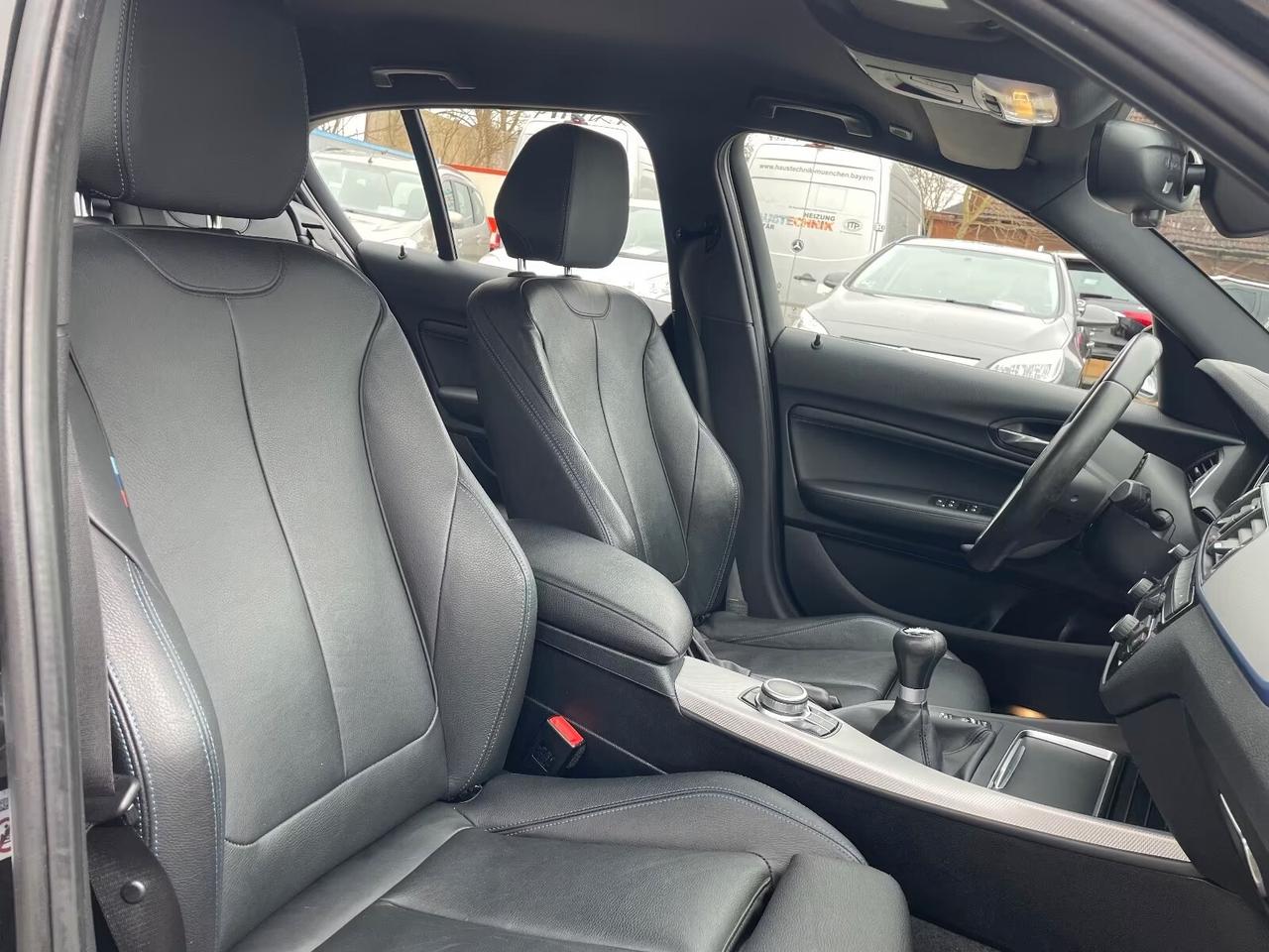 Bmw 118i 5p. M-SPORT Shadow