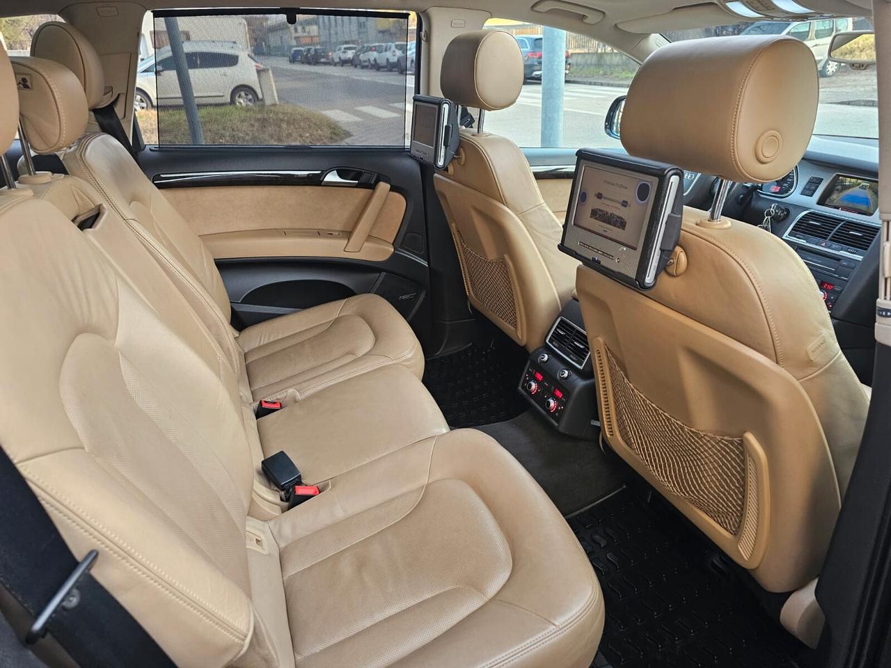 Audi Q7 3.0 V6 TDI 240cv Quattro*Pelle*Navi*Tetto*Bi-Xeno*21*7Posti*