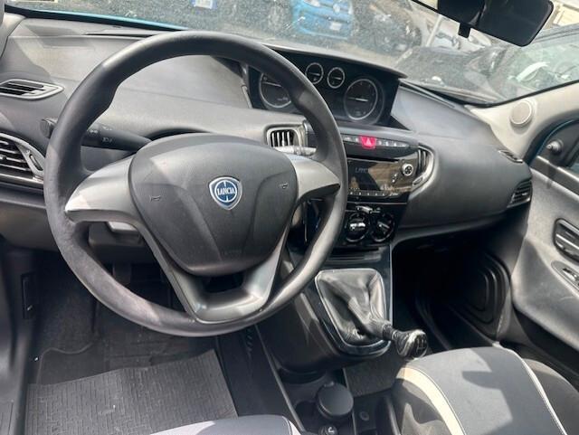 LANCIA YPSILON 1,3 MJ 95CV 2014