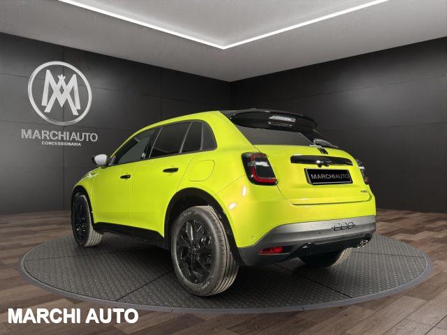 FIAT 600 Hybrid 145 CV DCT MHEV Sport Edizione Milano Corti