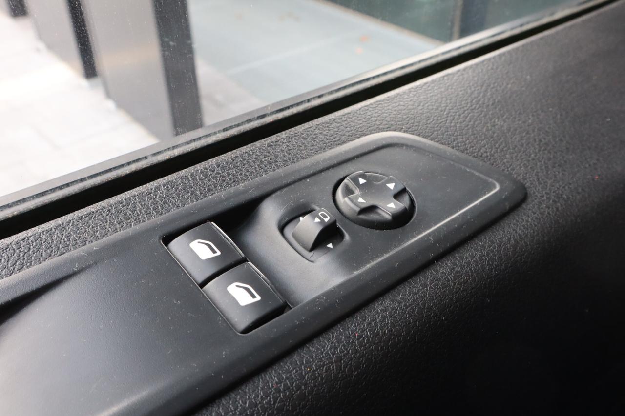 Opel Vivaro 1.5 CDTI 120 CV L2 Medio 3 POSTI 18.850+IVA