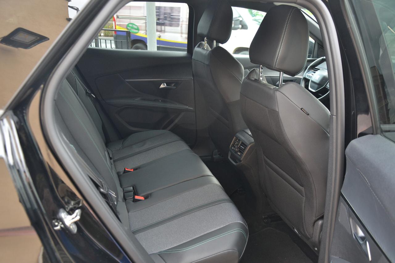 Peugeot 3008 1.5 HDi 130CV EAT8 ALLURE **N1 AUTOCARRO**+ IVA**