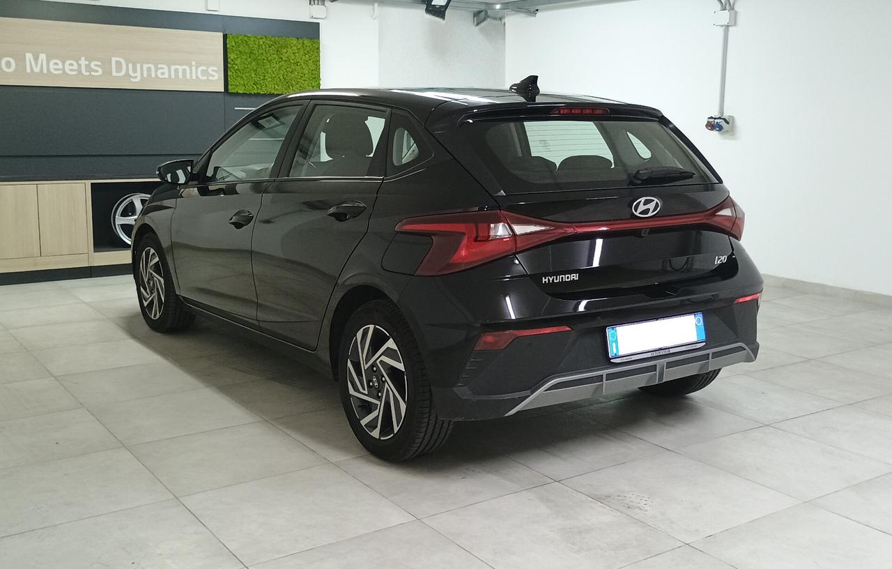 Hyundai i20 1.2 MPI MT Connectline