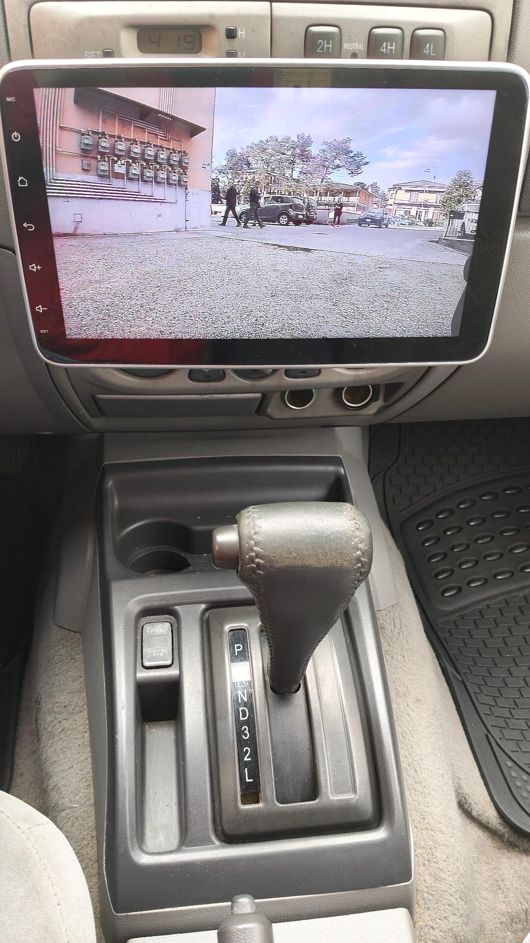 Isuzu D-Max 3.0 TD 4WD LS Aut. + Gancio