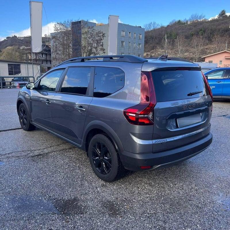 Dacia Jogger 1.6 Hybrid 140 7 posti Extreme